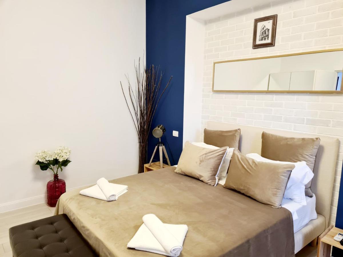 Metropole Apartments - Old City Bucureşti Phòng bức ảnh
