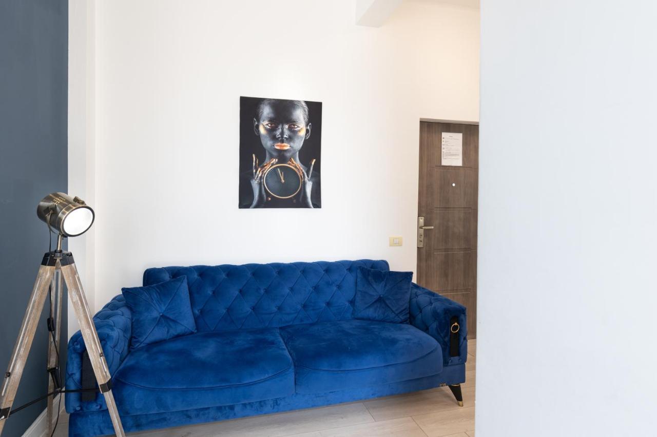 Metropole Apartments - Old City Bucureşti Ngoại thất bức ảnh