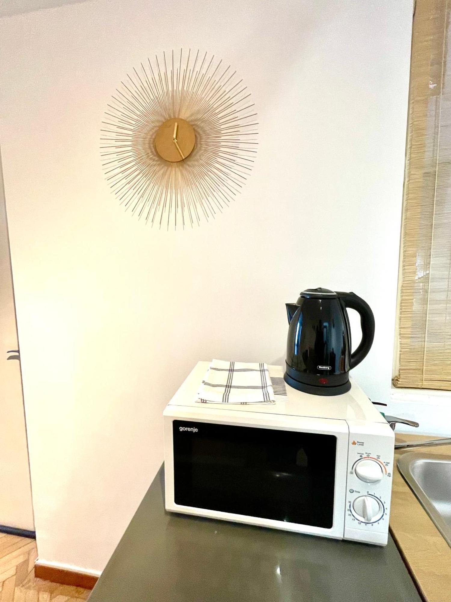 Metropole Apartments - Old City Bucureşti Ngoại thất bức ảnh